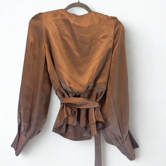 Toccin Remy Wrap Fawn Blouse with Ring Size S - Picture 3 of 4